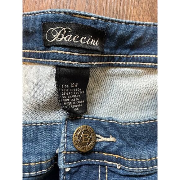 Baccini Women's Size‎ 18W Denim Cuffed Shorts NWT - Picture 3 of 4